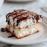 Italian Cream Cake with Coconut and Pecans for 14 Servings