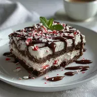 Chocolate Peppermint Lasagna No-Bake Recipe