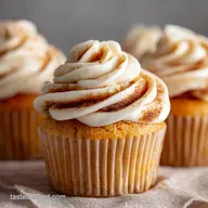Cinnamon Roll Cupcakes Easy Homemade Swirl Recipe with Tangy Frosting