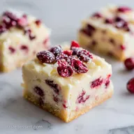 Starbucks Copycat Cranberry Bliss Bars: Chewy and Zesty