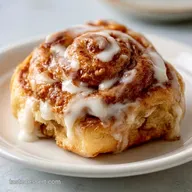Cinnamon Rolls for 30 Servings: Fluffy