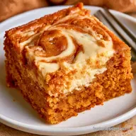 Pumpkin Cheesecake Cookie Bars: Creamy