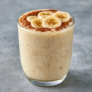 Creamy Banana Oat Smoothie in 5 Minutes